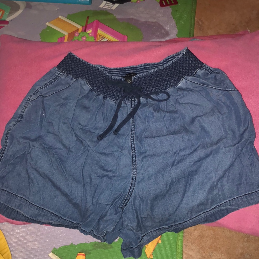 Women’s XL Bermuda Shorts